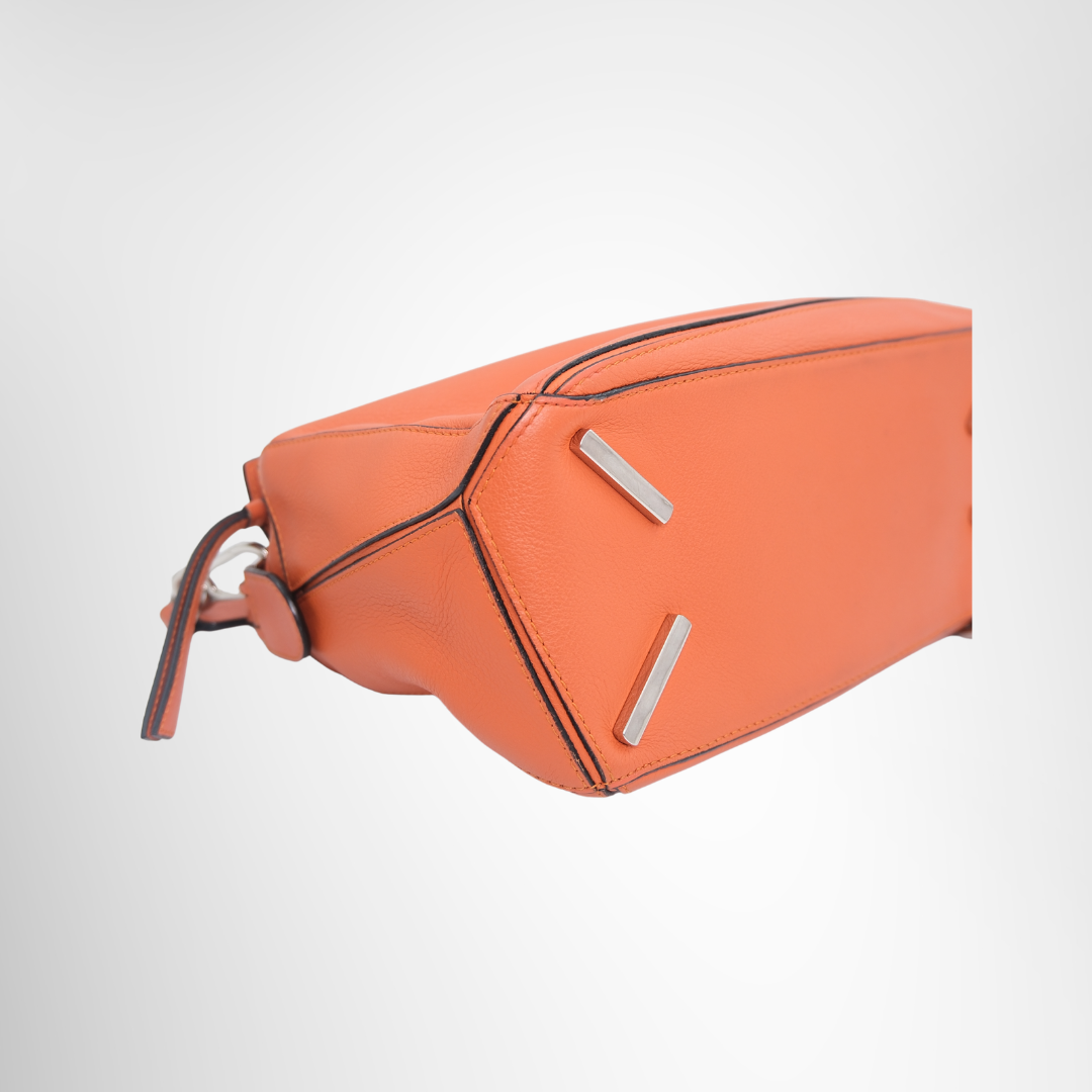 Loewe Preowned Luxury Bag Puzzle Bag in Vibrant Orange 
Bottom View 2