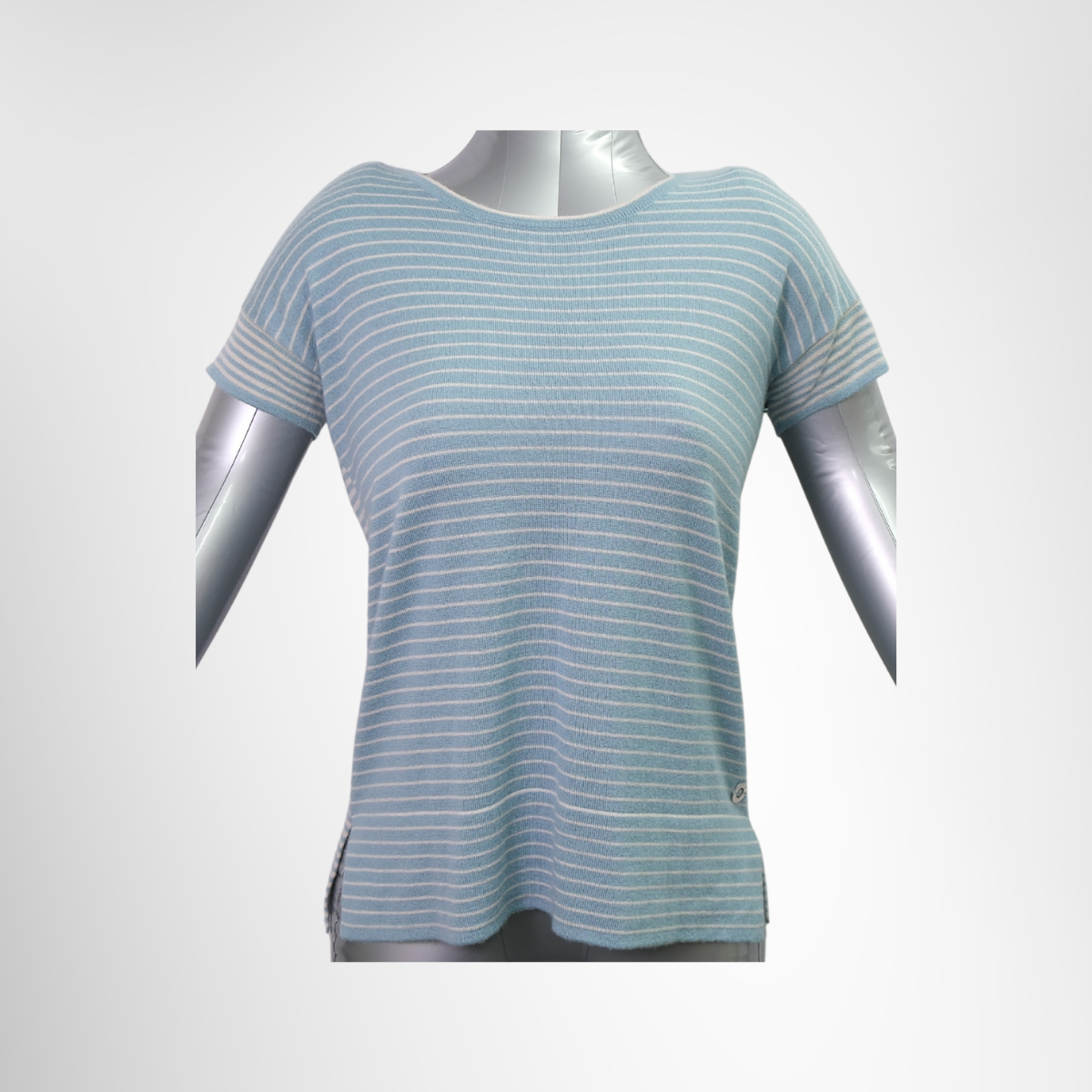 Loro Piana Cashmere T-Shirt – Pre-Owned Luxury Apparel – Antonio & Co – Front Page