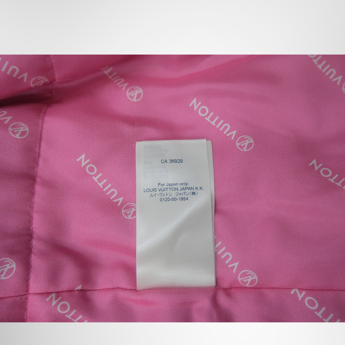 Louis Vuitton Purple Jacket – Pre-Owned Luxury Apparel – Antonio & Co Tag 4