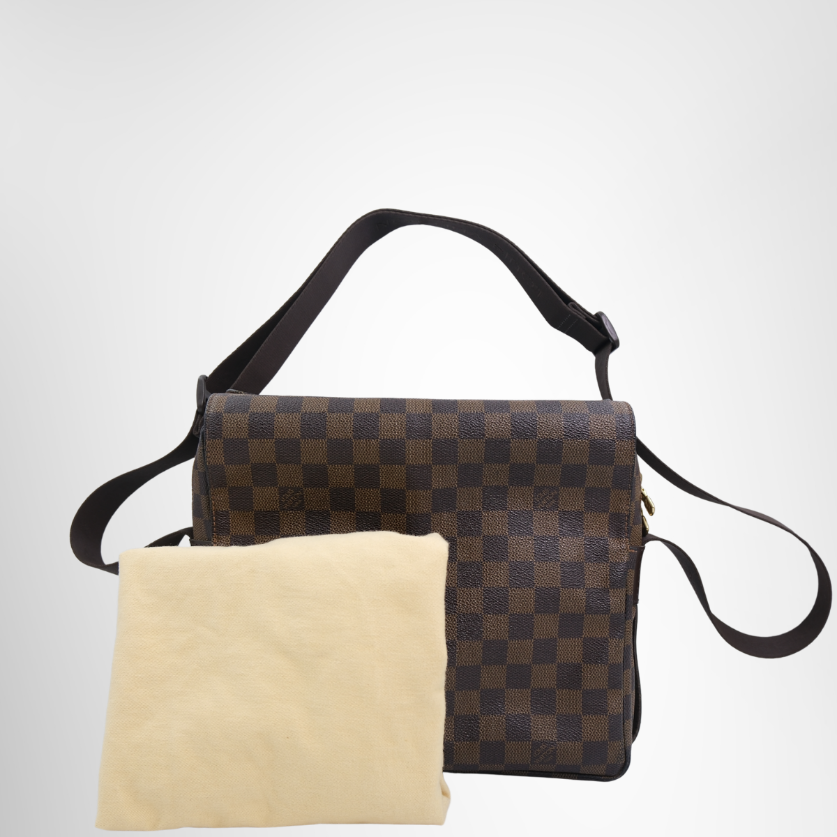 Louis Vuitton Damier Ebene Naviglio Bag – Pre-Owned Luxury Brand Bag – Antonio & Co – Front Page with Accessory