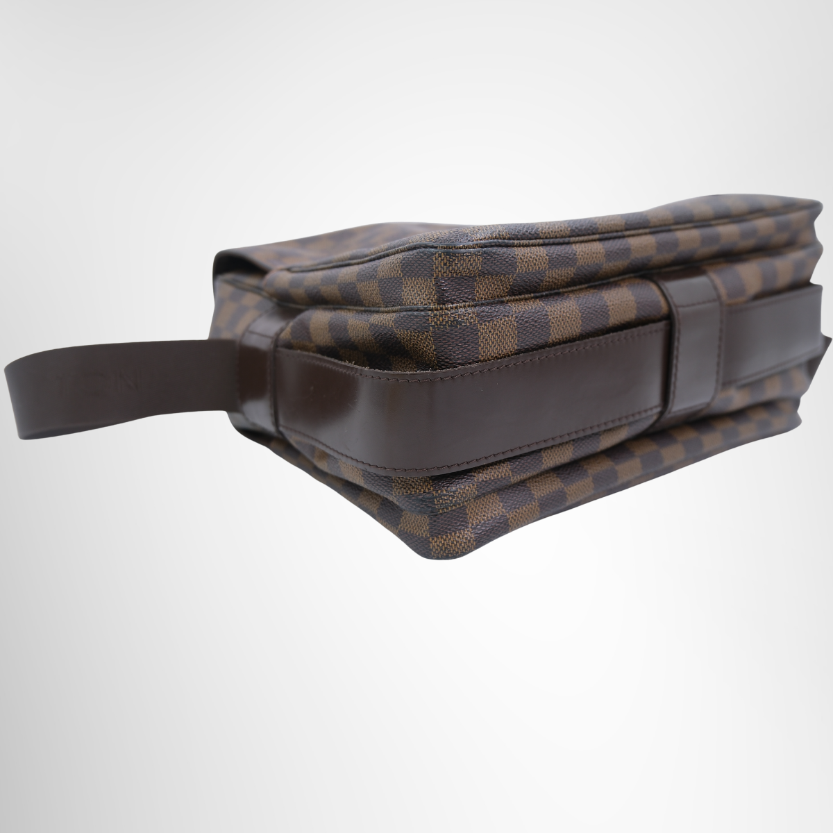 Louis Vuitton Damier Ebene Naviglio Bag – Pre-Owned Luxury Brand Bag – Antonio & Co – Left Corner