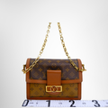 Louis Vuitton Dauphine MM Monogram Canvas Bag – Pre-Owned Luxury Brand Bag – Antonio & Co – Front Page 2