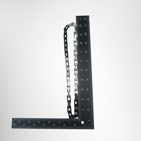 Louis Vuitton Monogram Chain Necklace – Pre-Owned Luxury Brand Jewelry – Antonio & Co Mesurement