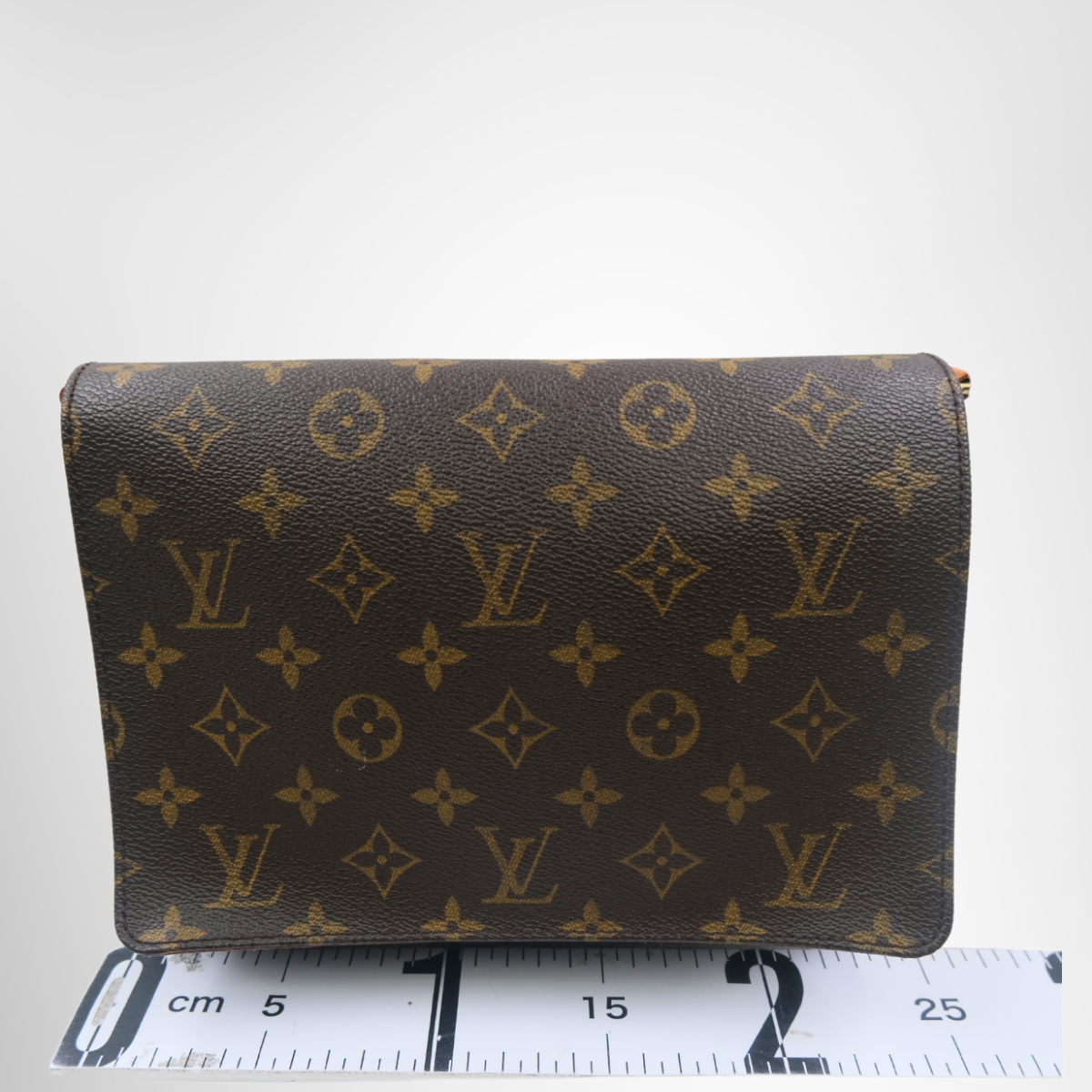 Louis Vuitton Monogram Musette Tango Shoulder Bag – Pre-Owned Luxury Brand Bags – Antonio &amp; Co Front View