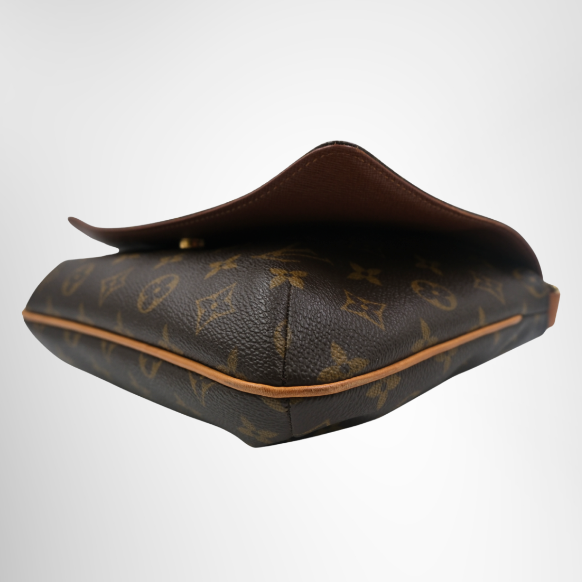 Louis Vuitton Monogram Musette Tango Shoulder Bag – Pre-Owned Luxury Brand Bags – Antonio &amp; Co Right Corner