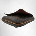 Louis Vuitton Monogram Musette Tango Shoulder Bag – Pre-Owned Luxury Brand Bags – Antonio & Co Right Corner