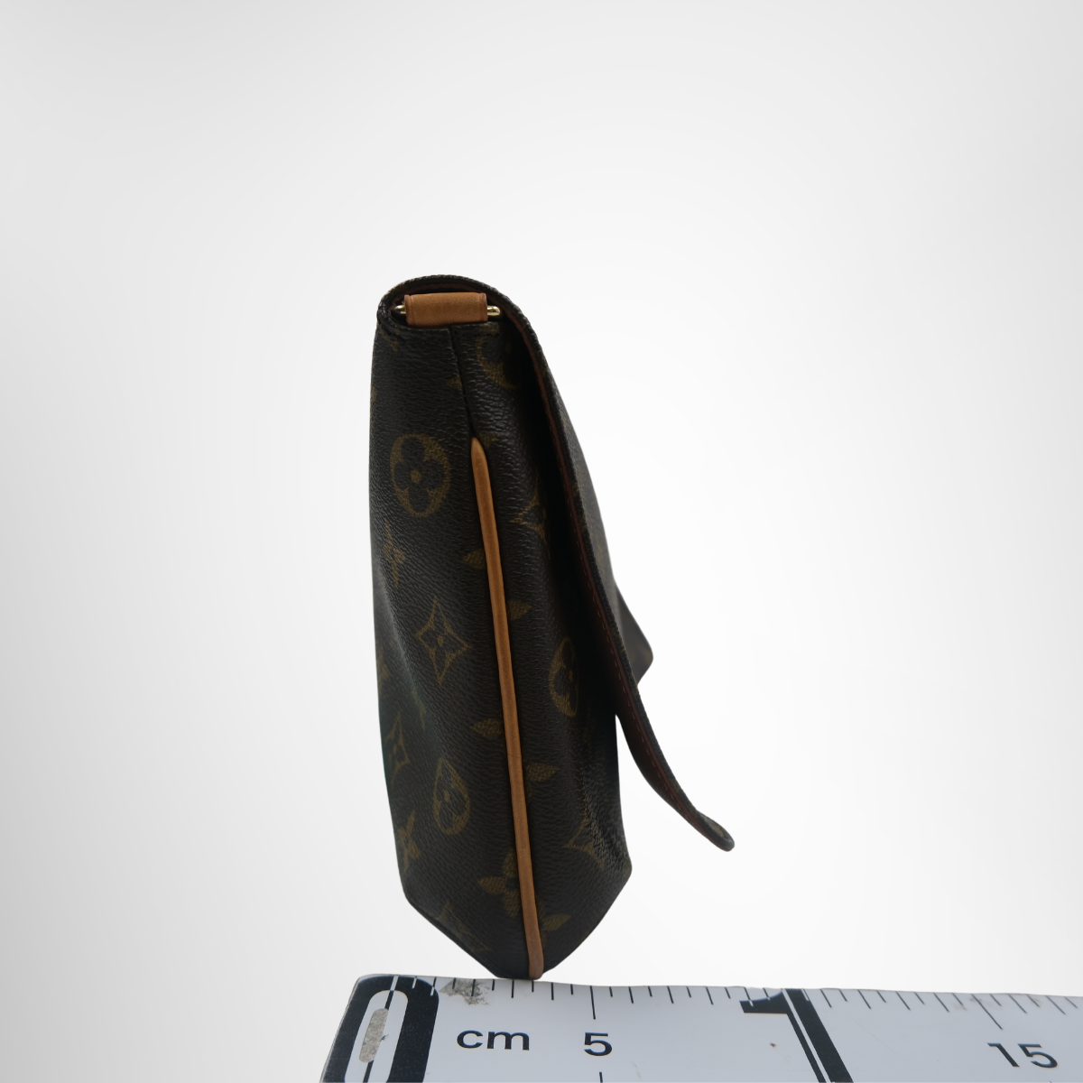 Louis Vuitton Monogram Musette Tango Shoulder Bag – Pre-Owned Luxury Brand Bags – Antonio & Co Side View 
