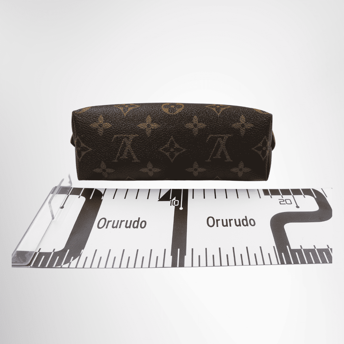 Louis Vuitton Monogram Pochette Cosmetic PM