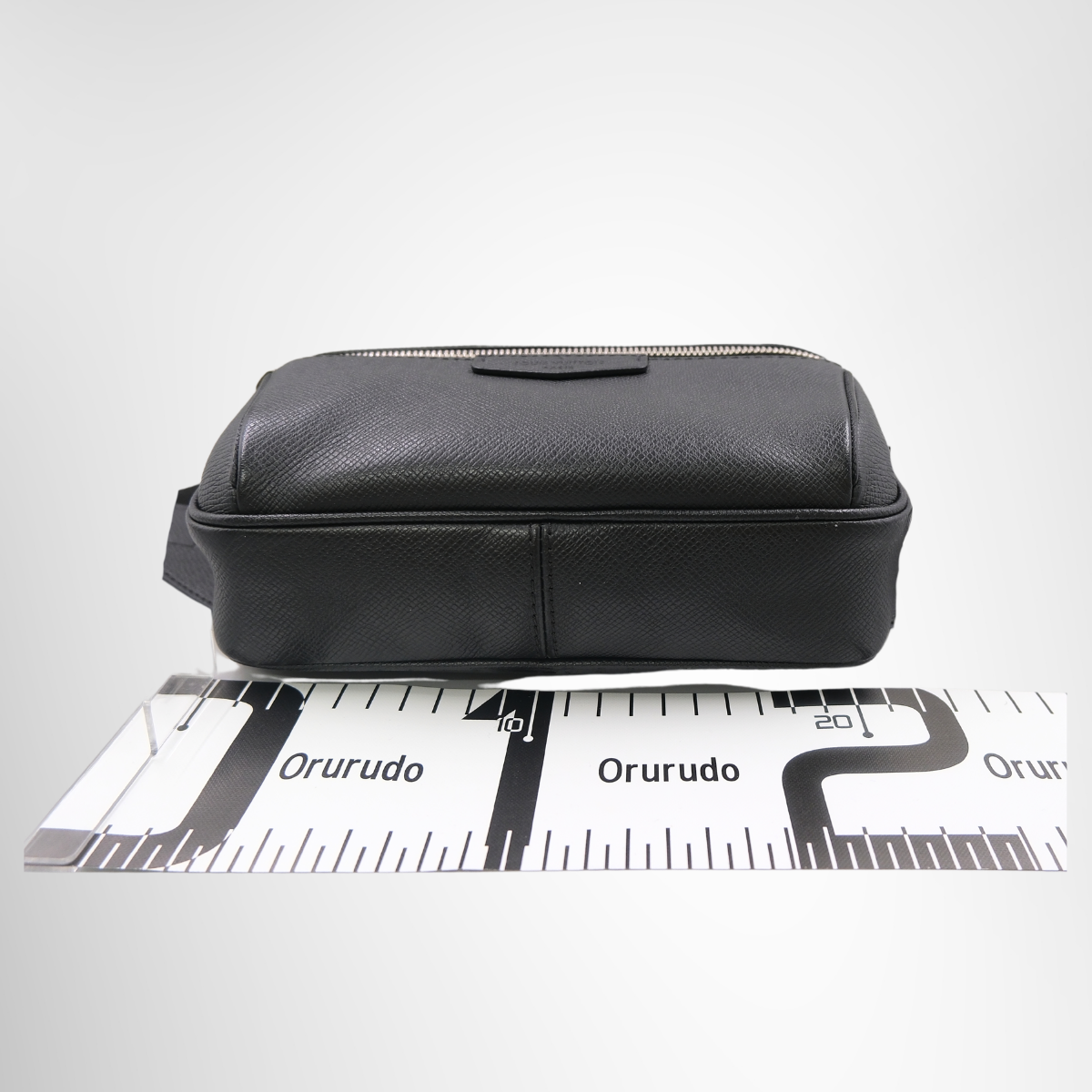 Louis Vuitton Outdoor Messenger Bumbag – Black