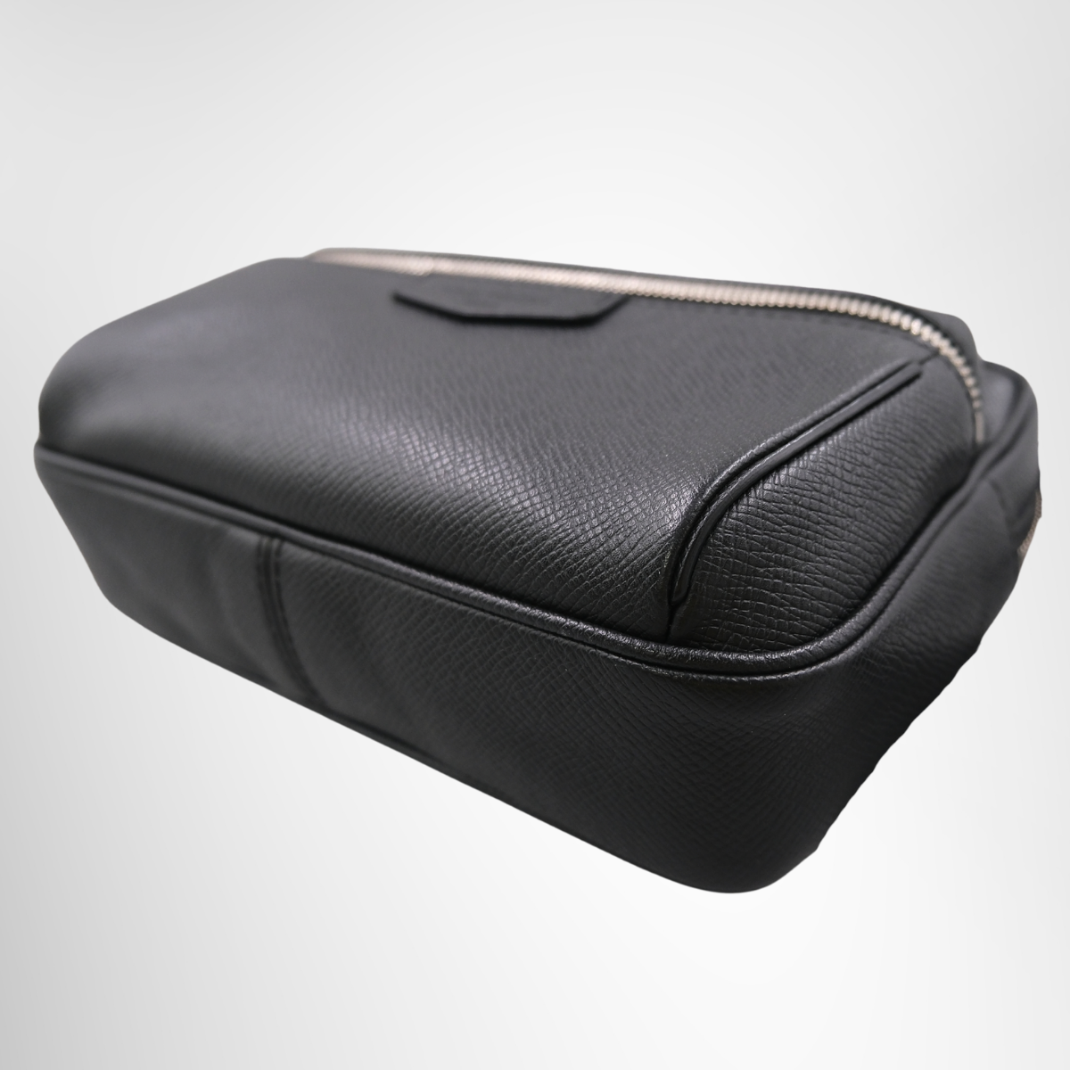 Louis Vuitton Outdoor Messenger Bumbag – Black