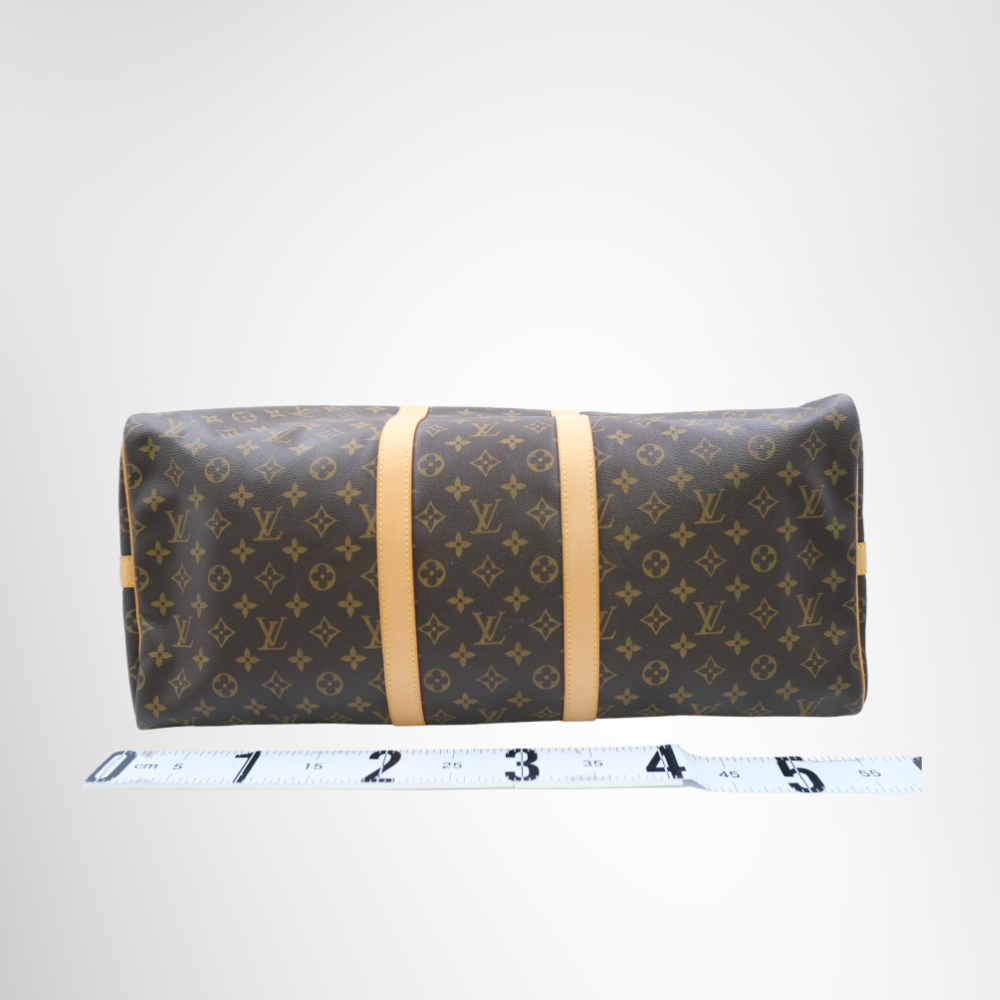 Louis Vuitton Monogram Keepall 55 Travel Bag – Pre-Owned Luxury Brand Bags – Antonio & Co Bottom View