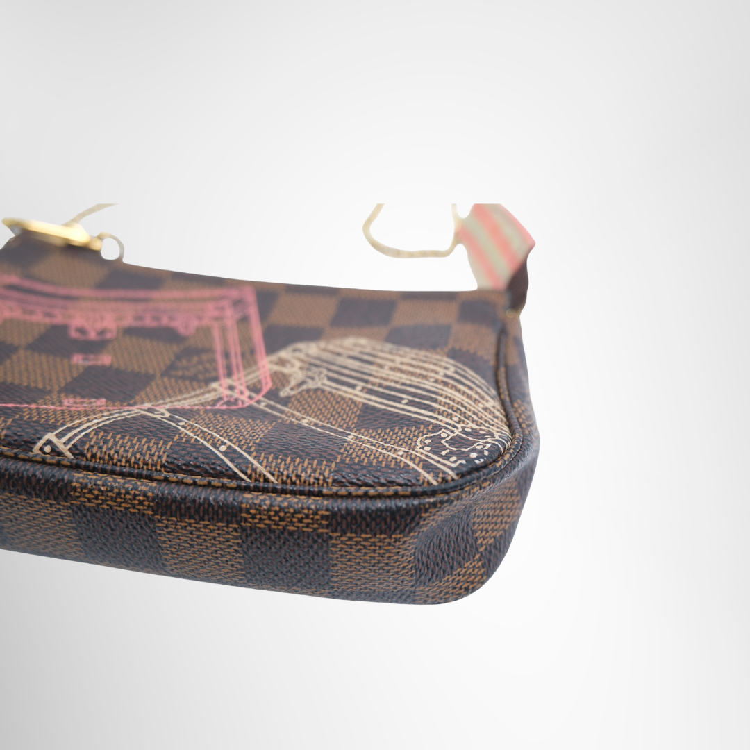Louis Vuitton Preowned Luxury Bag Mini Pochette Accessory Wall Box Bottom View 2