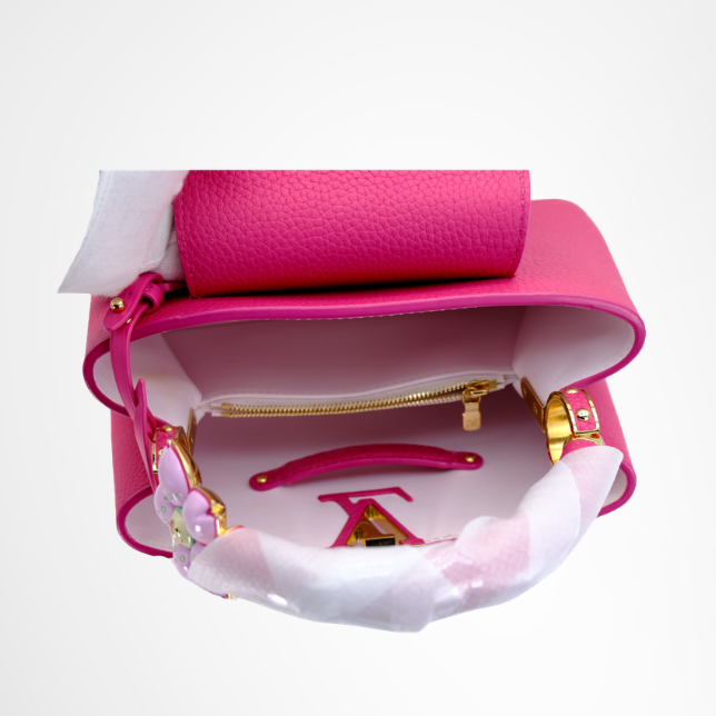 Louis Vuitton Preowned Luxury Capucines BB Cherry Blossom Interior View