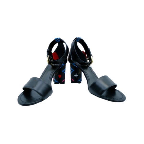 Louis Vuitton Preowned Luxury Chuncky Sandals Shoes Front View2 - Antonio & Co.