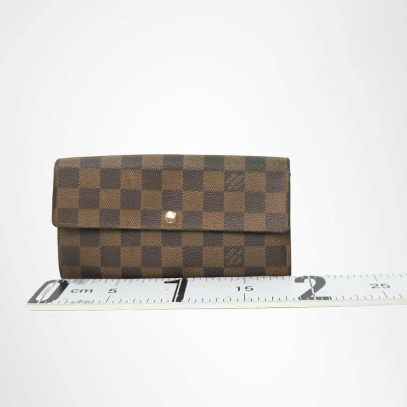Louis Vuitton Preowned Luxury Damier Ebene Sarah Wallet Front Page - Antonio & Co.