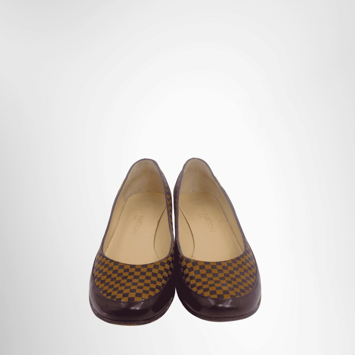Louis Vuitton Preowned Damier Leather Pumps Shoes Front Page - Antonio & Co.