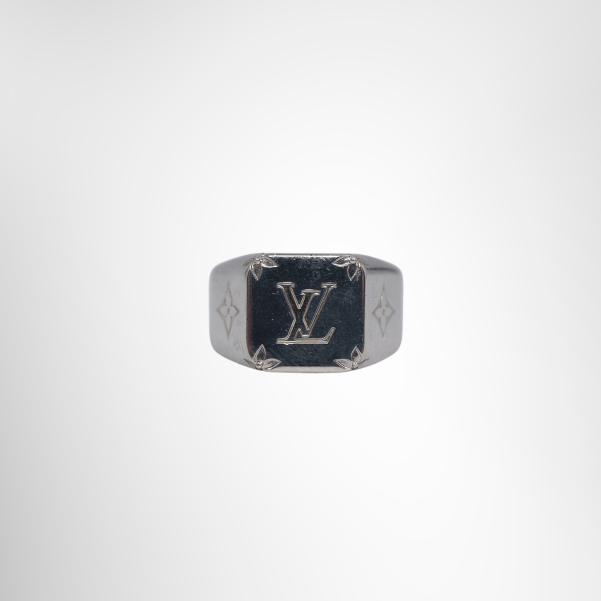 Louis Vuitton Preowned Luxury Ring Monogram Signet Silver Ring Front View - Antonio & Co.