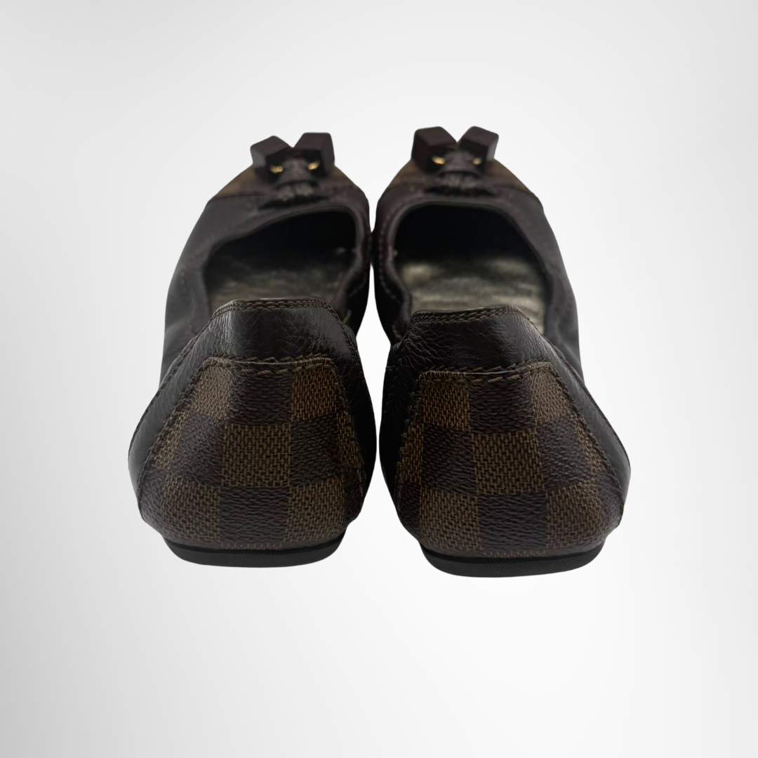 Louis Vuitton Preowned Luxury Shoes Lovely Ballerina Flats in Damier Ebene Canvas Back View