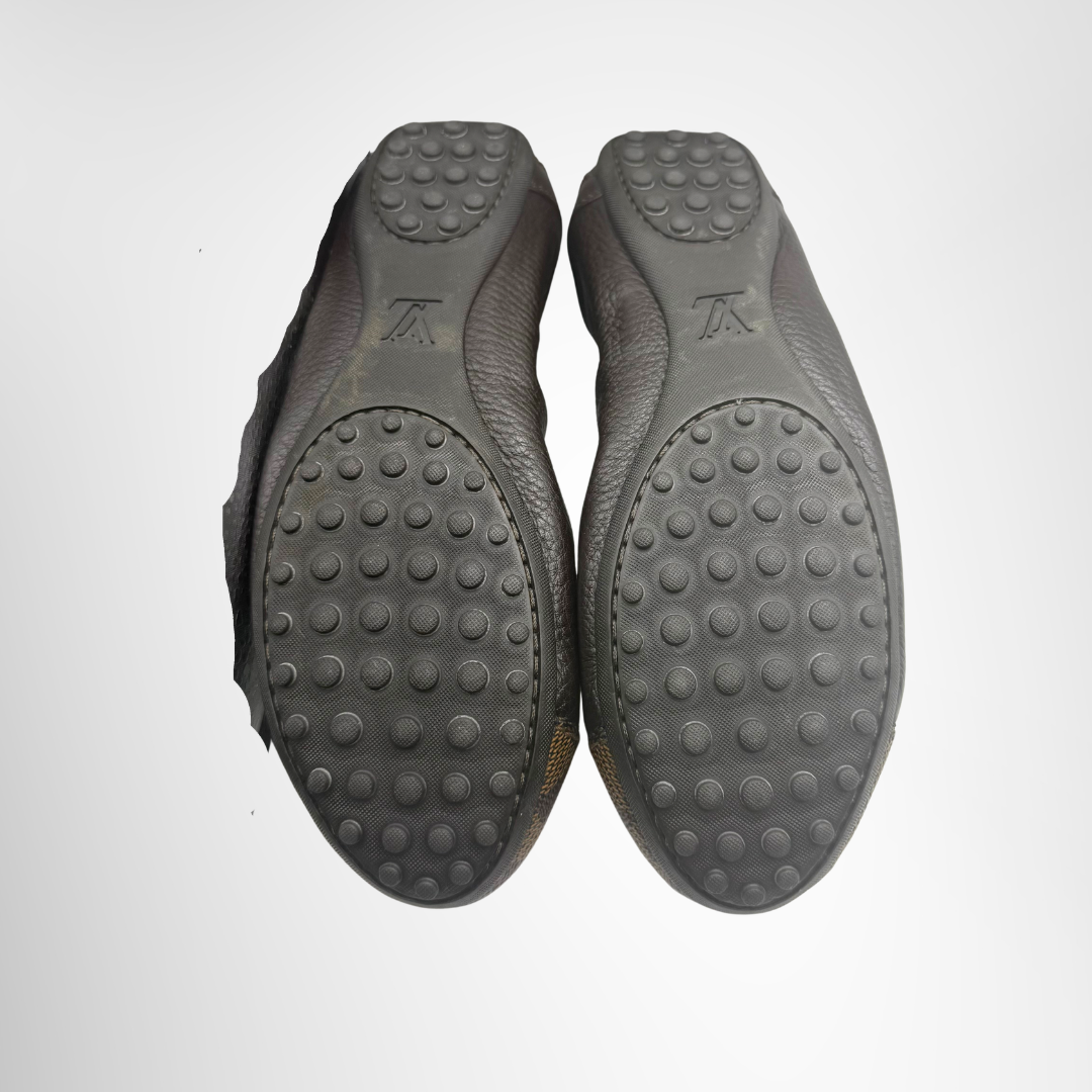 Louis Vuitton Preowned Luxury Shoes Lovely Ballerina Flats in Damier Ebene Canvas Bottom View