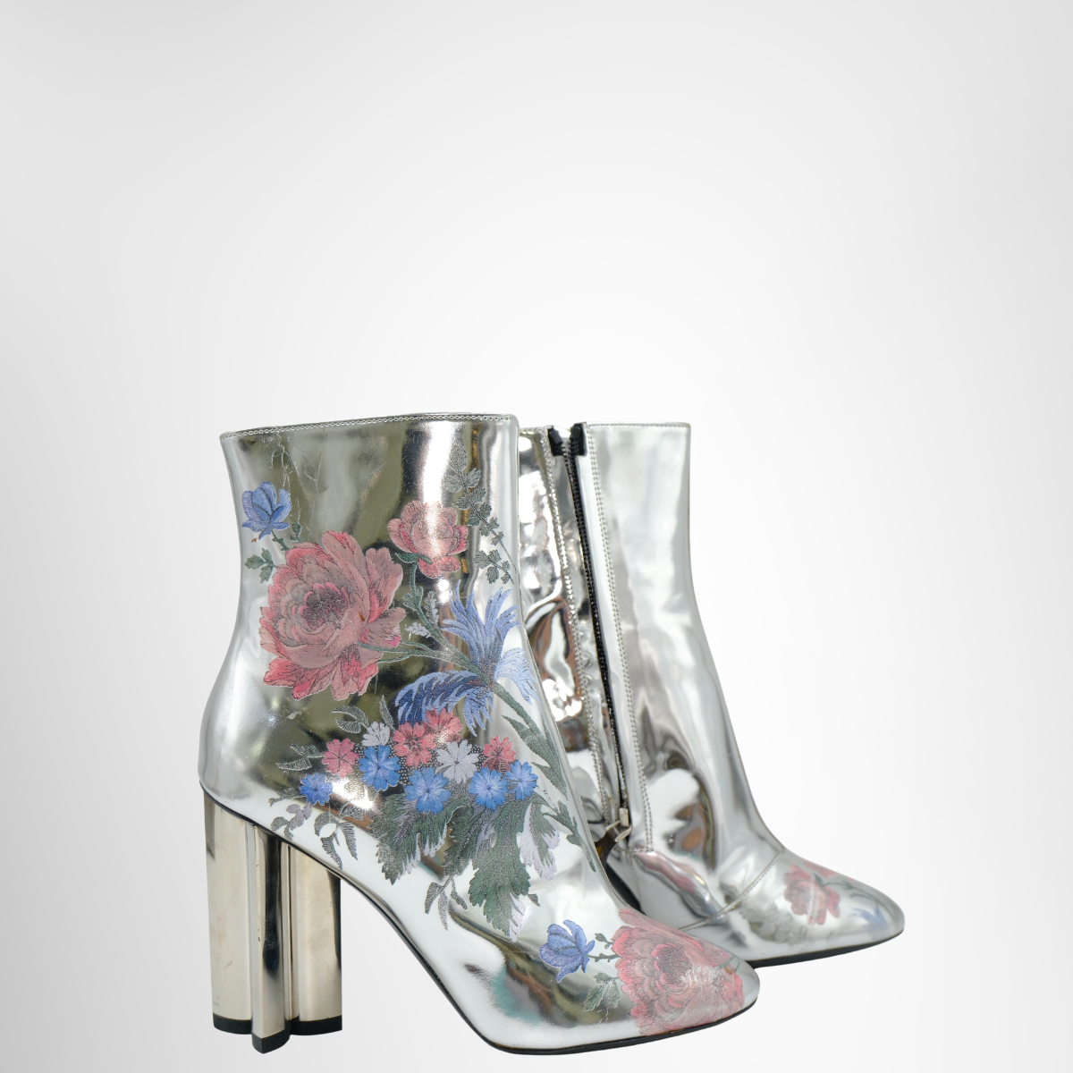 Louis Vuitton Preowned Luxury Silver Boots - Antonio & Co. Fr