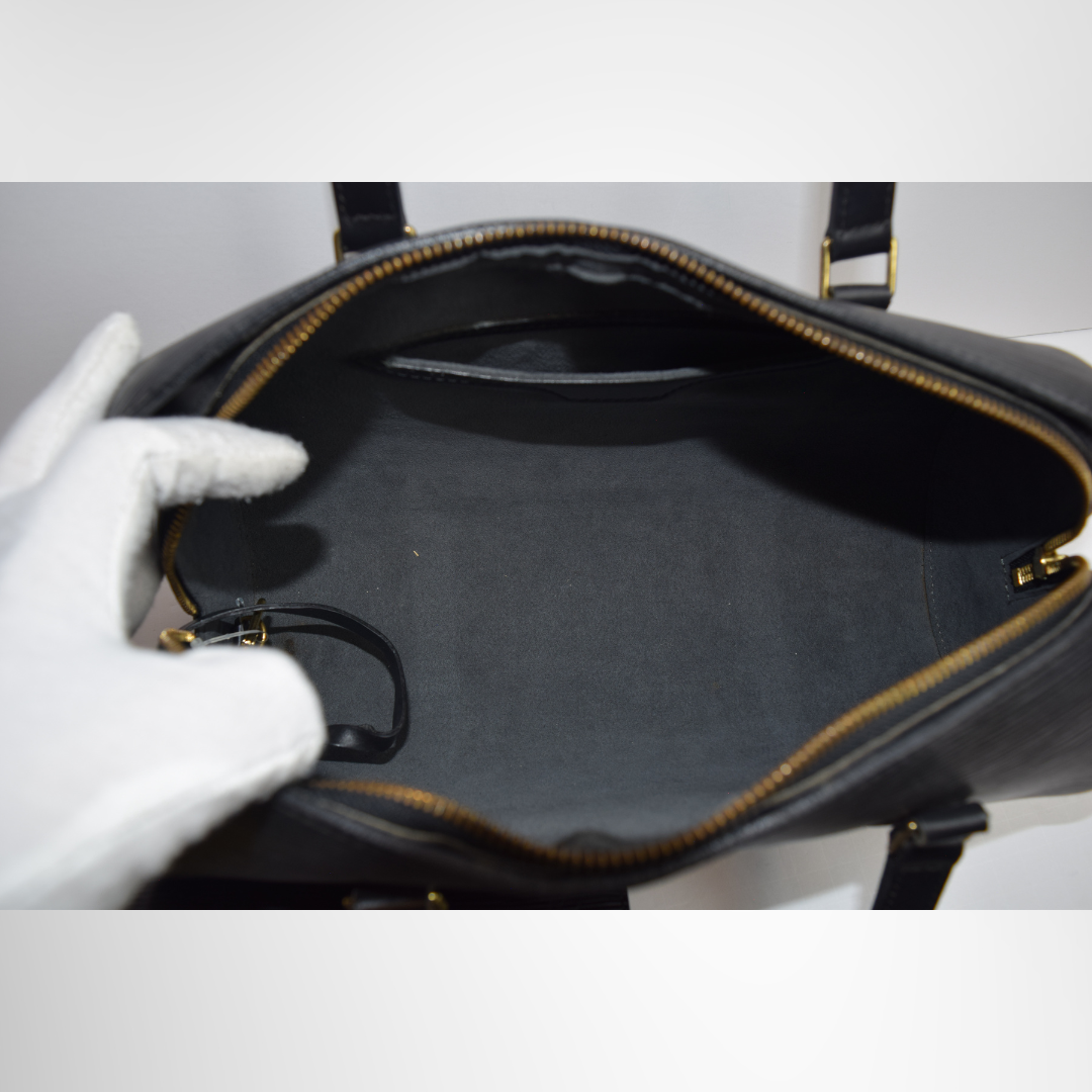 Louis Vuitton Preowned Luxury Soufflot Epi Black Bag Inside View - Antonio & Co.