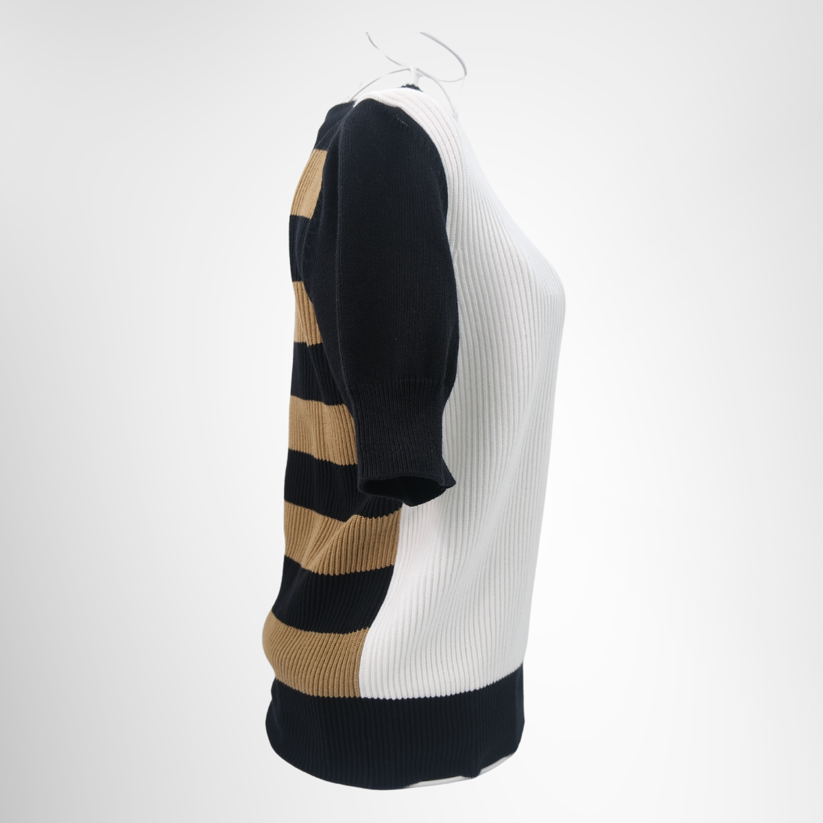 Max Mara Corolla Color Block Ribbed Cotton Blend Sweater – Pre-Owned Luxury Apparel – Antonio & Co Side View 