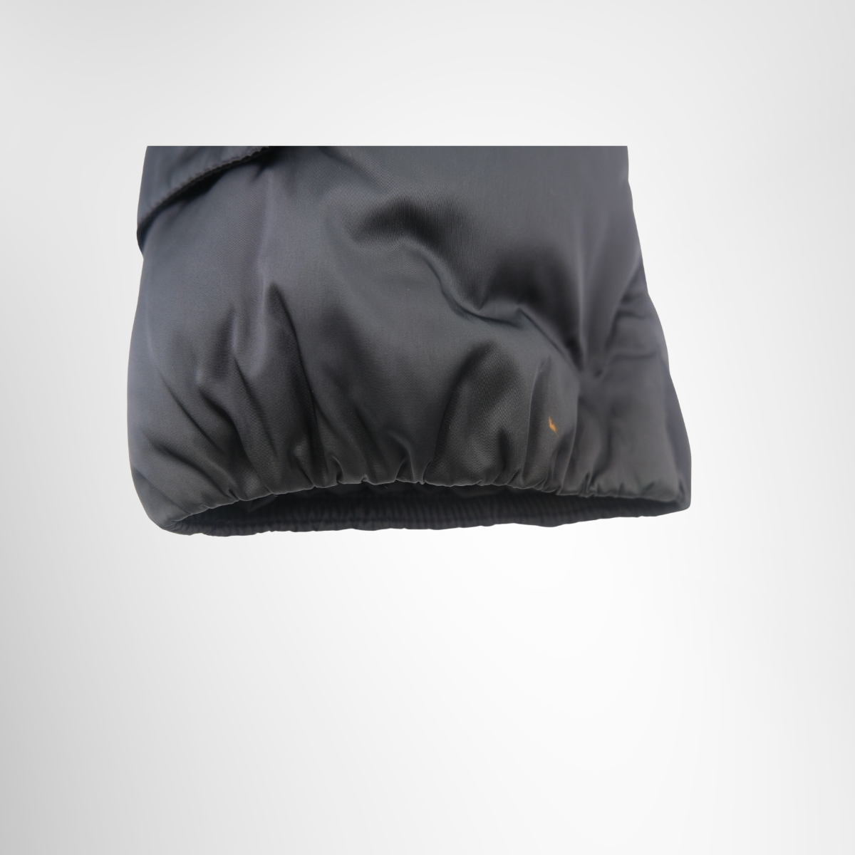 Max Mara Hooded Puffer Jacket – Pre-Owned Luxury Brand Apparel – Antonio & Co Stain