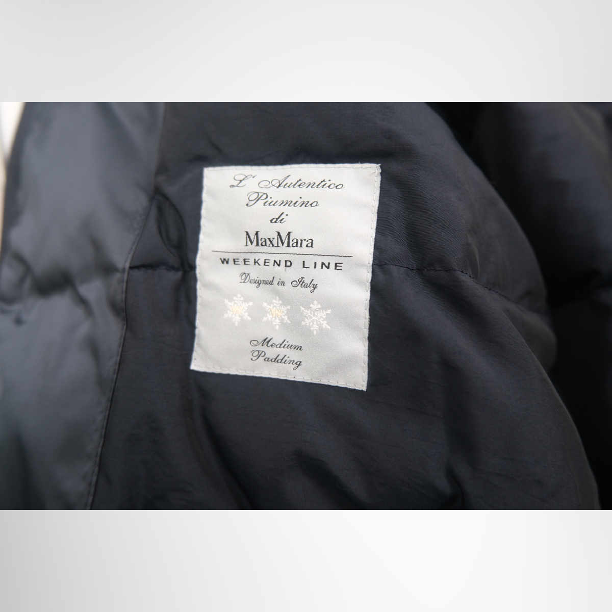 Max Mara Hooded Puffer Jacket – Pre-Owned Luxury Brand Apparel – Antonio & Co Tag 3