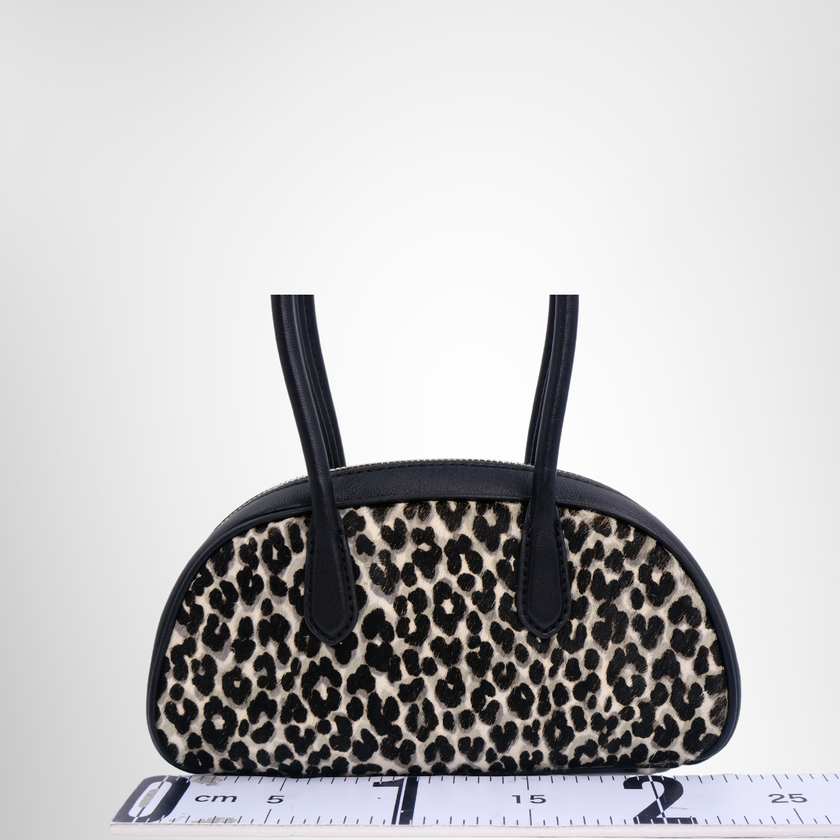 Michael Kors Preowned Luxury Shoulder Bag Black - Antonio & Co. Back View