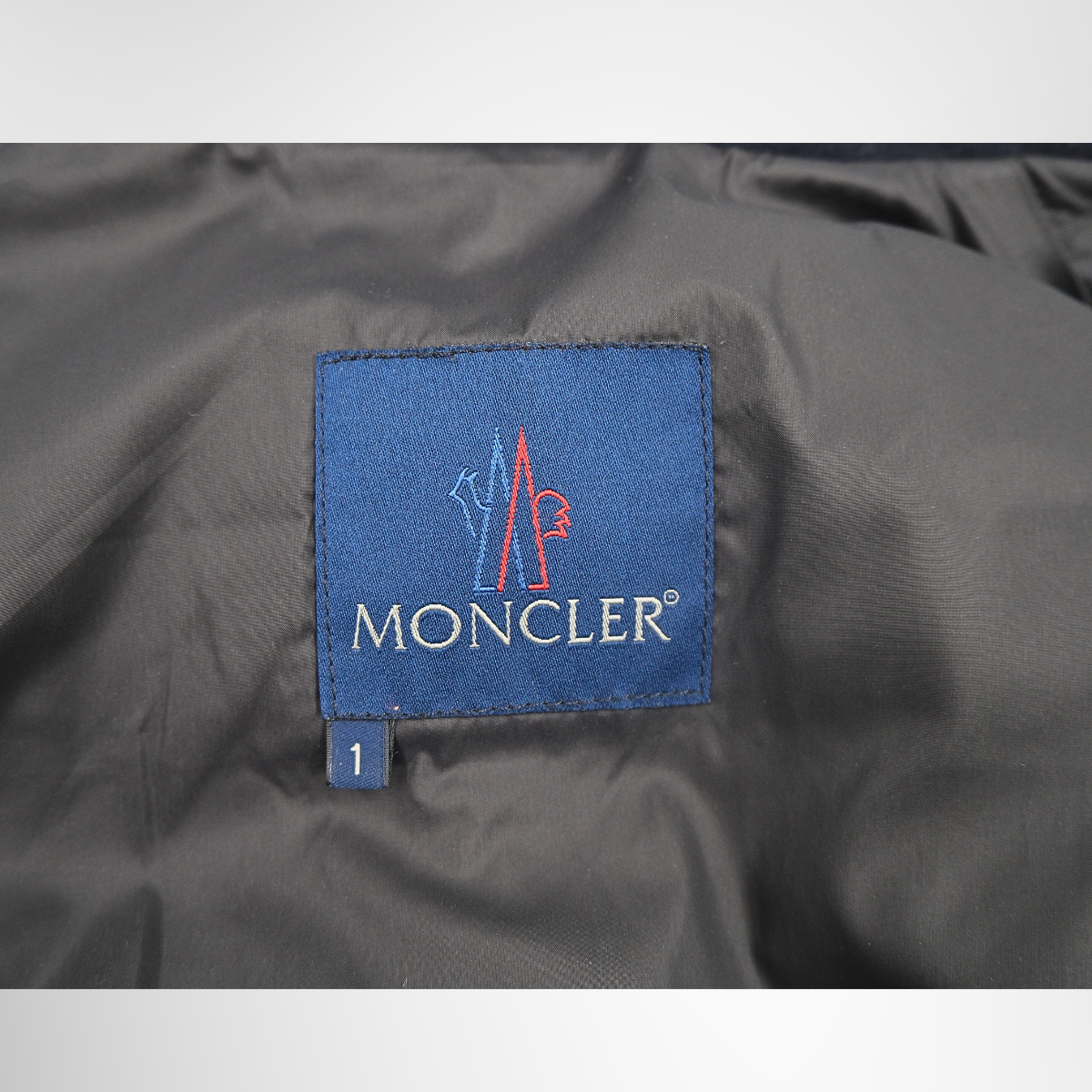 Moncler Down Vest – Pre-Owned Luxury Brand Apparel – Antonio & Co Tag 