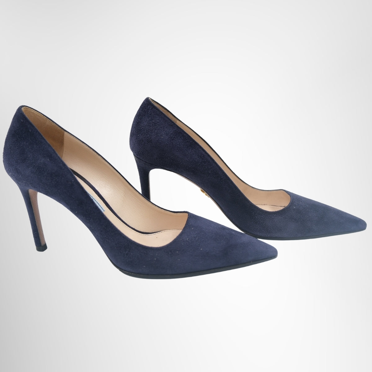Prada Suede Pointy Toe Pumps – Pre-Owned Luxury Brand Shoes – Antonio & Co Side View 