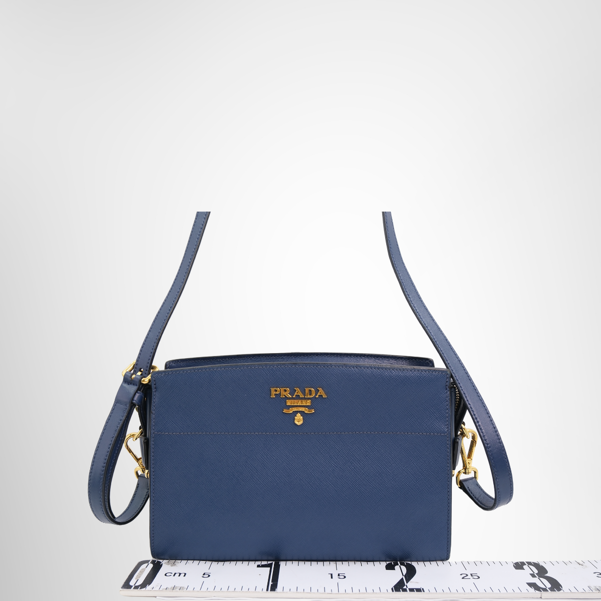Prada Saffiano & Soft Calf Shoulder Bag – Pre-Owned Luxury Brand Bag – Antonio & Co – Front Page 1