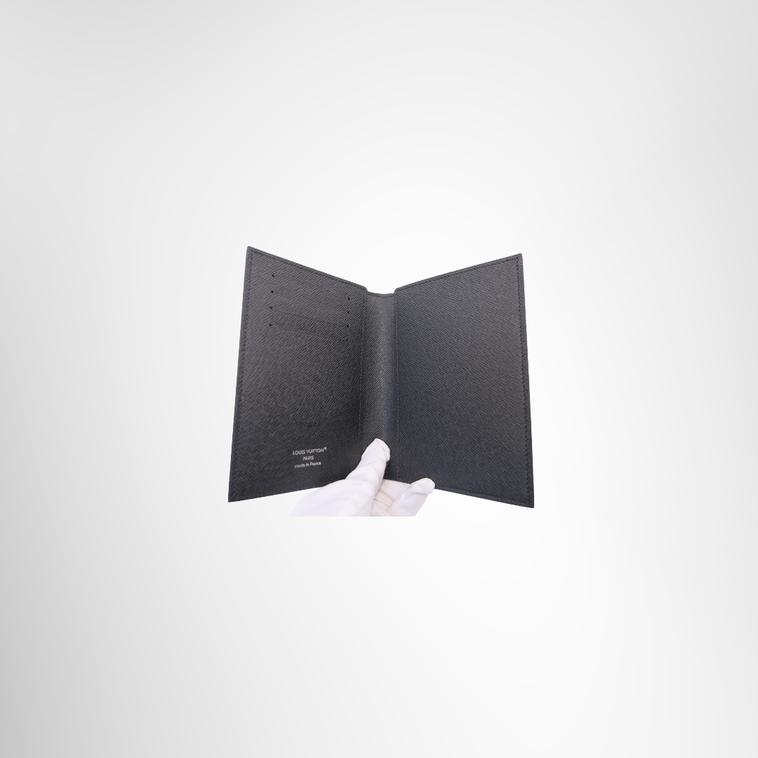 Passport Cover Couverture NM
