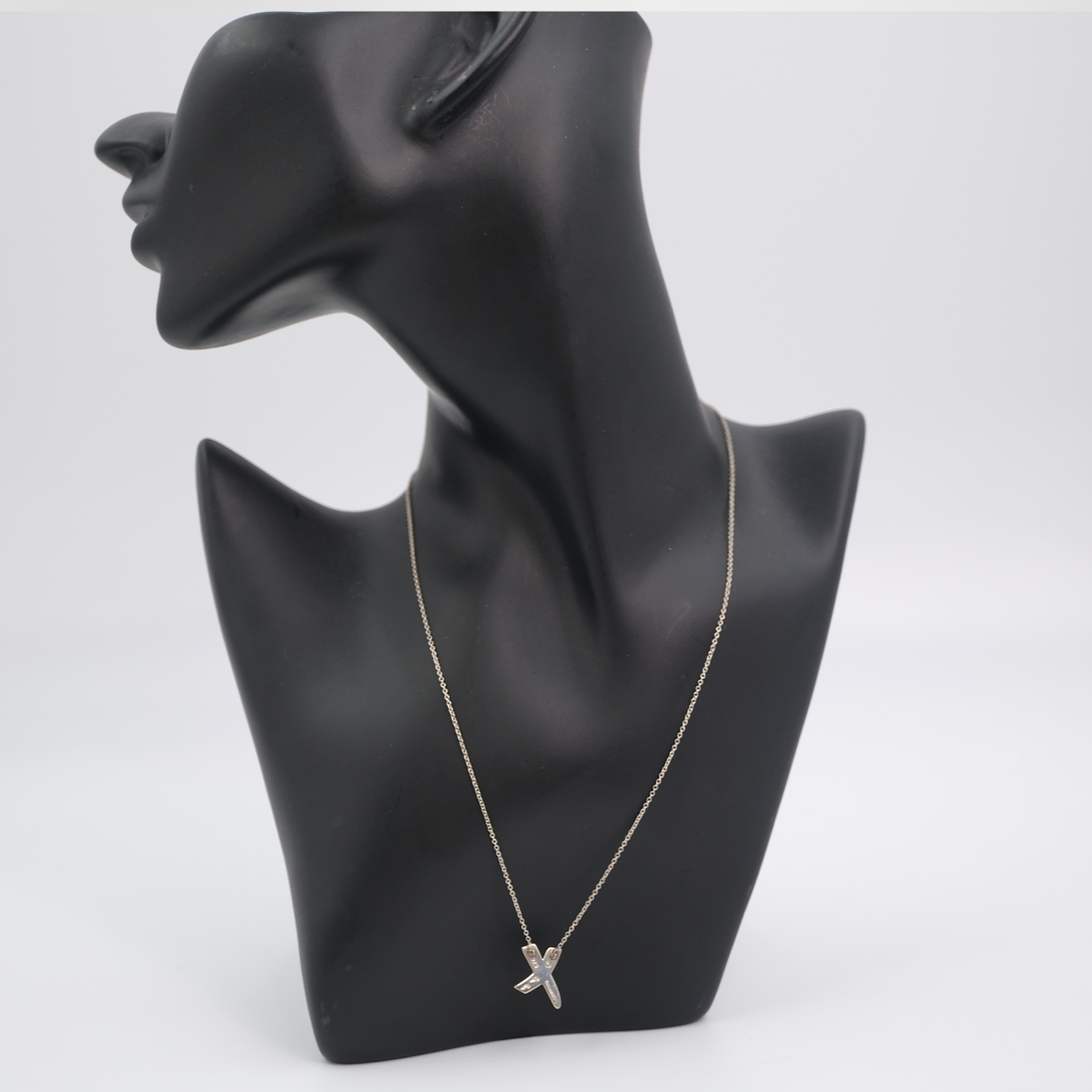 Tiffany & Co. Paloma Picasso Necklace – Pre-Owned Luxury Jewellery – Antonio & Co – Front Page