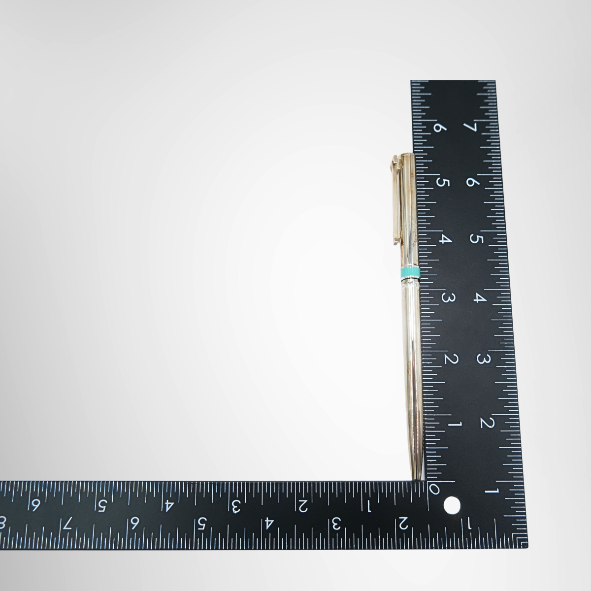 Tiffany & Co T Ballpoint Pen in Sterling Silver – Pre-Owned Luxury Accessories – Antonio & Co Measurement