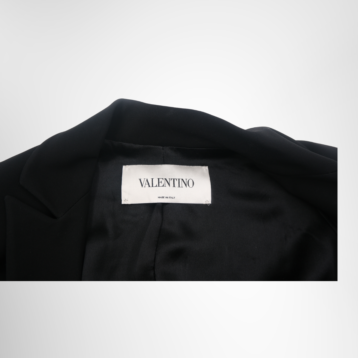 Valentino Skirt Suit Set-Up – Pre-Owned Luxury Apparel – Antonio & Co Tag 